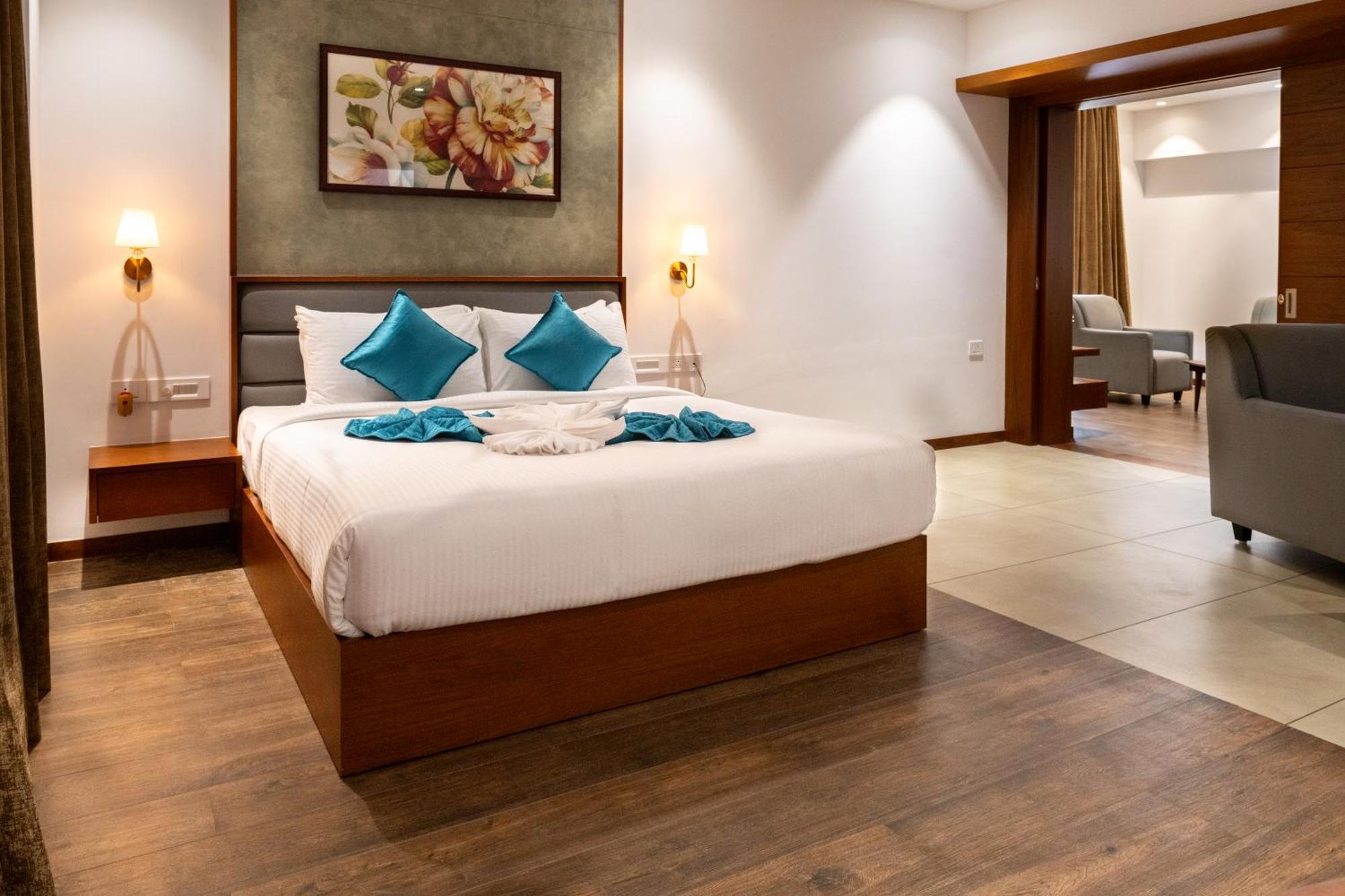 Gokulam Park Guruvayur Hotel Exterior photo